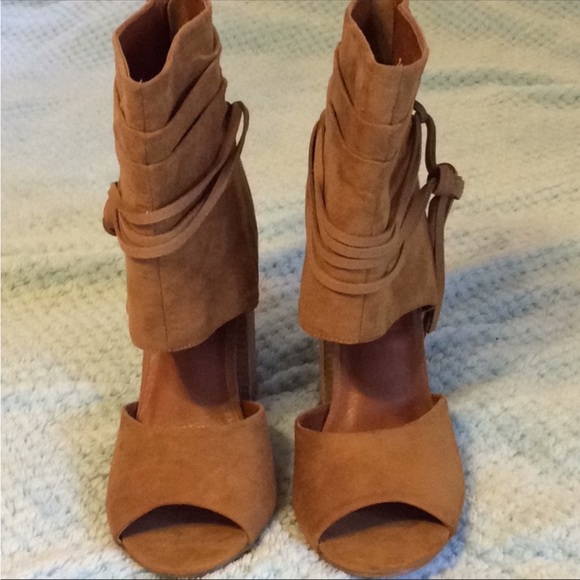 Dolce by MoJo Moxy - Picture 2 of 6